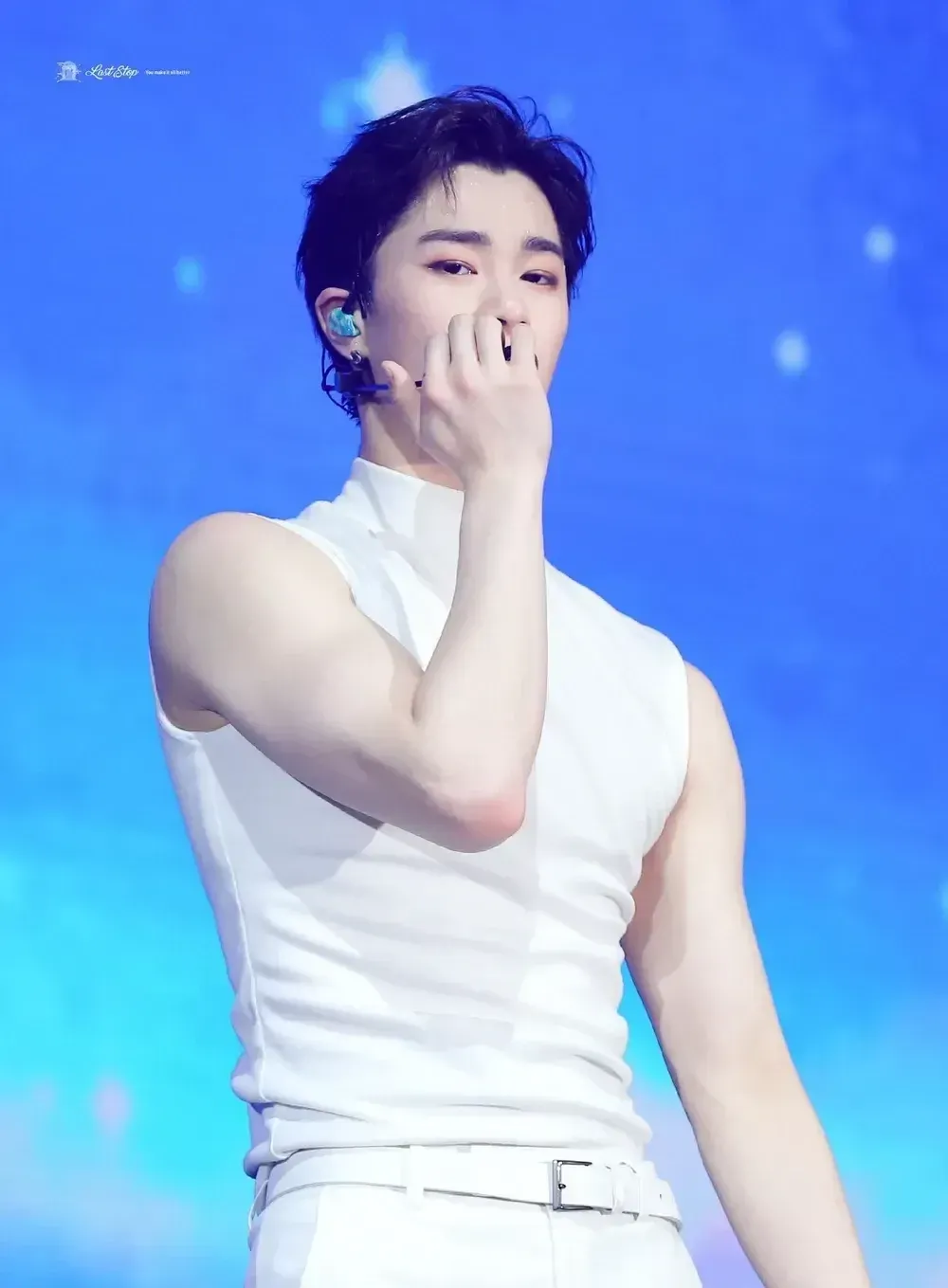 Behind-the-scenes cut of Moonbin (ASTRO)