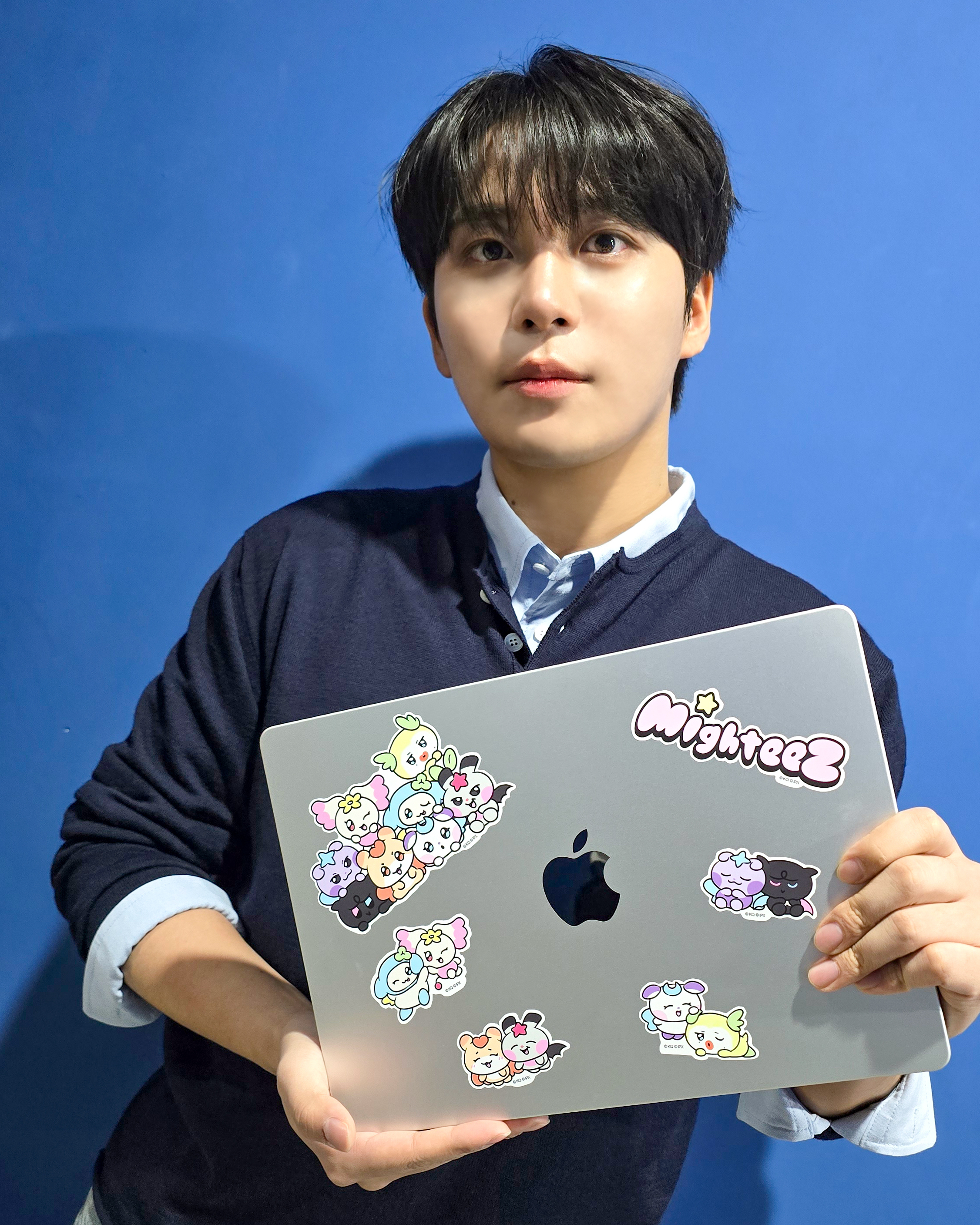 Recent activity shot of Jongho (ATEEZ)