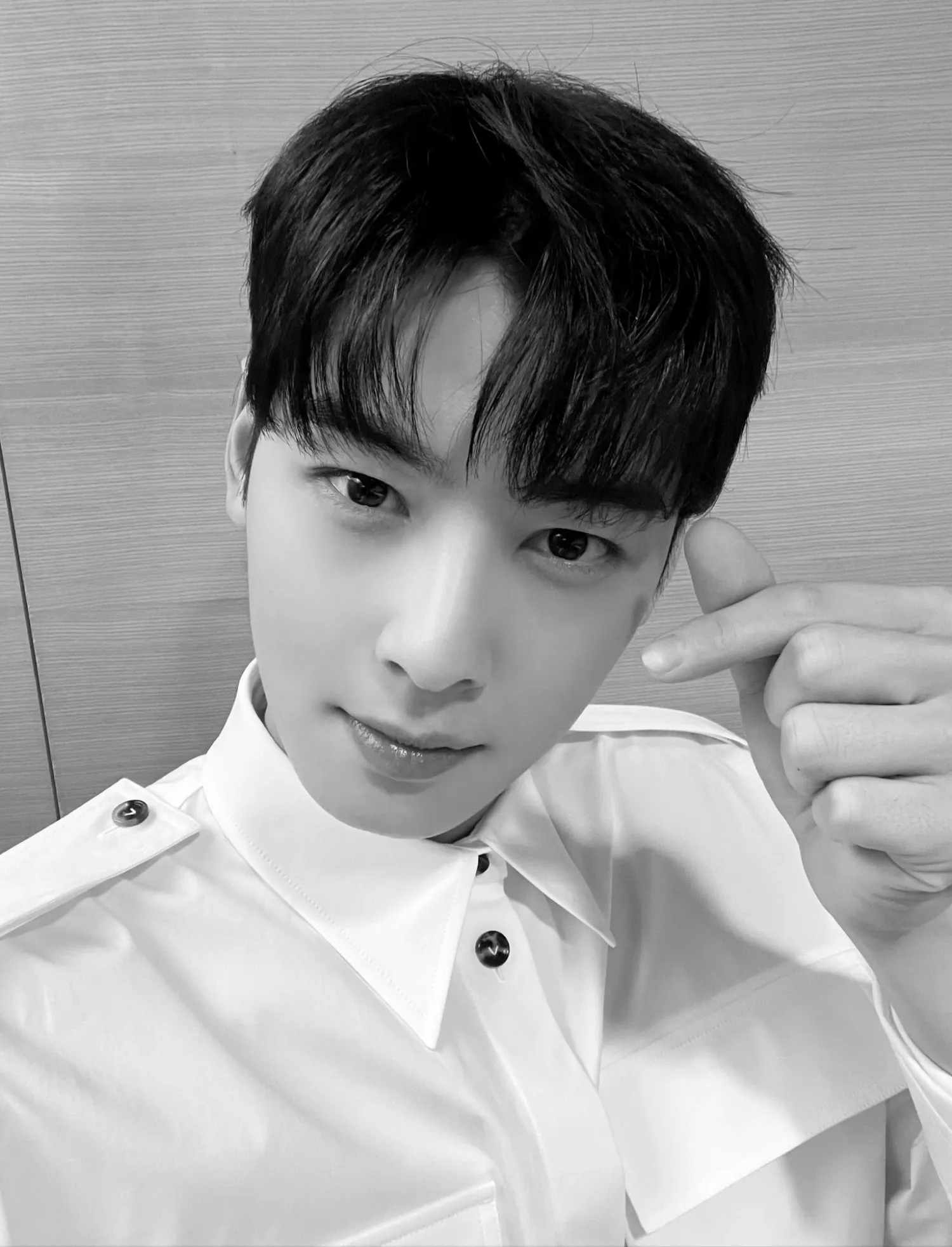 Behind-the-scenes cut of Eunwoo (ASTRO)