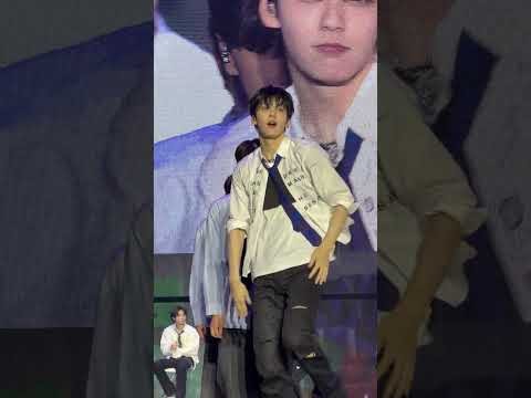 秀彬 (TOMORROW X TOGETHER)的幕後花絮