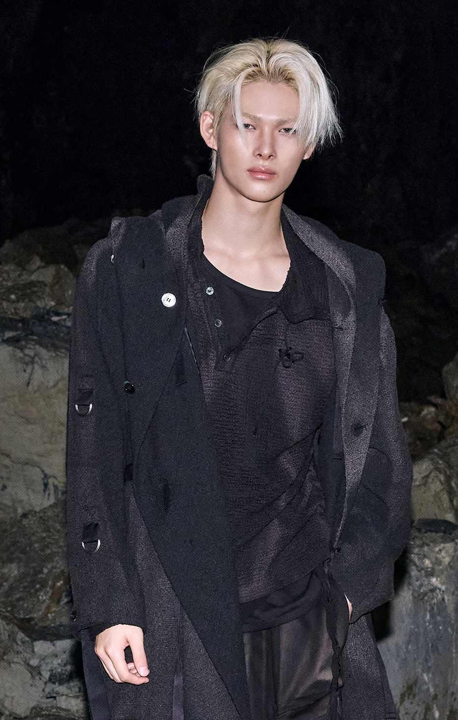 Behind-the-scenes cut of NI-KI (ENHYPEN)