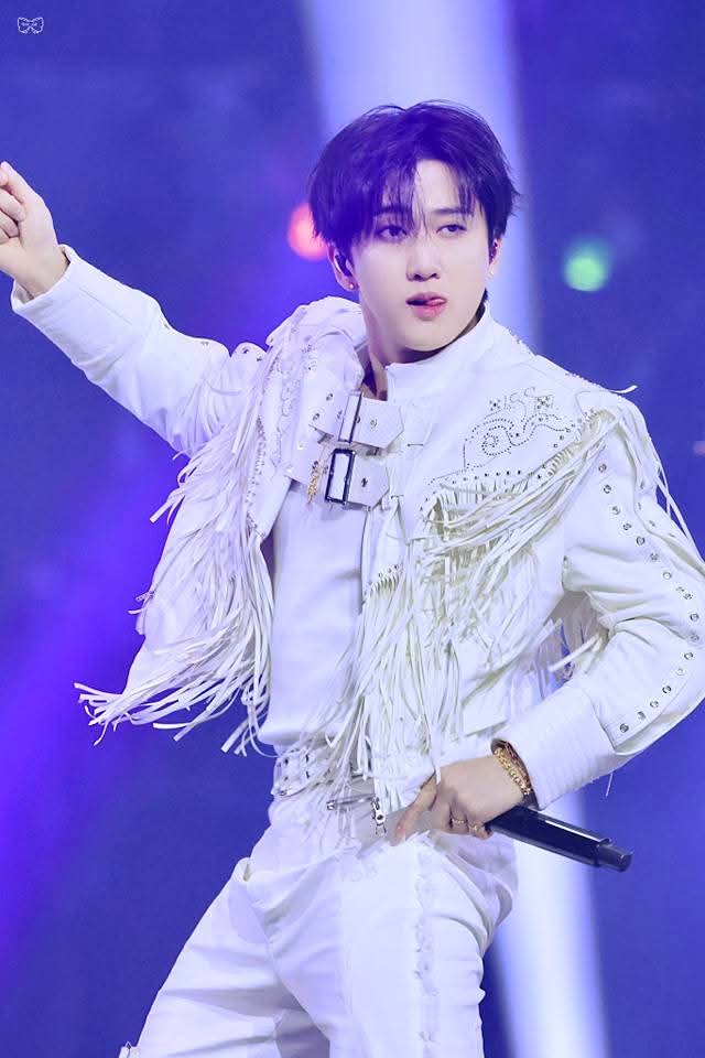 A moment captured by Changbin (Stray Kids)'s fan