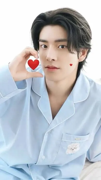 Latest photo of Jake (ENHYPEN)