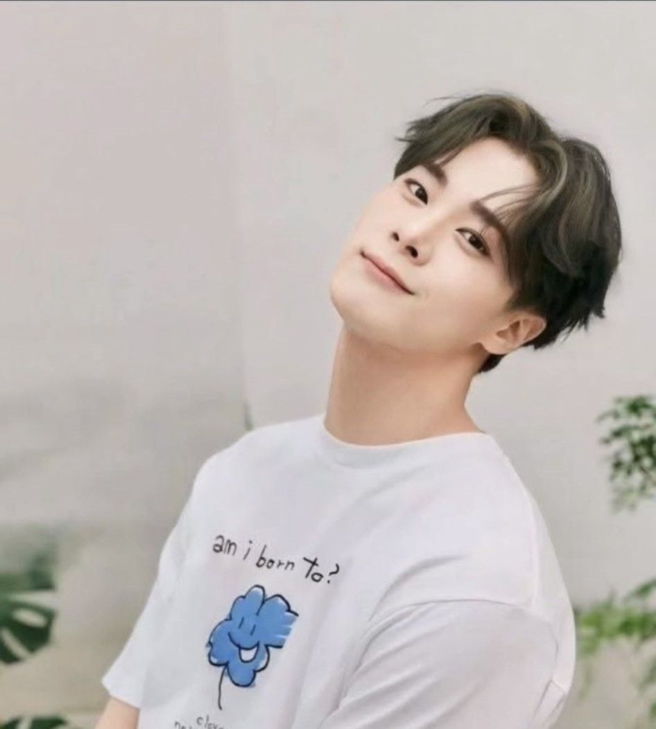 Recent activity shot of Moonbin (ASTRO)