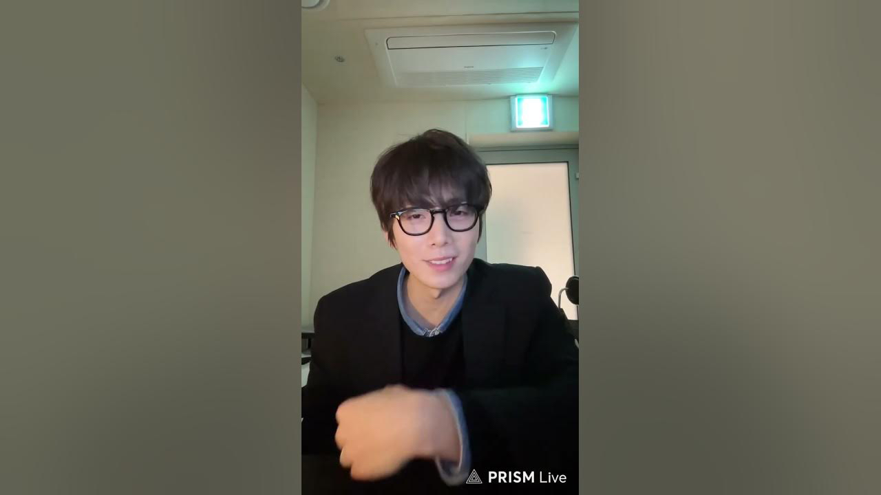 Latest photo of Hwiyoung (SF9)