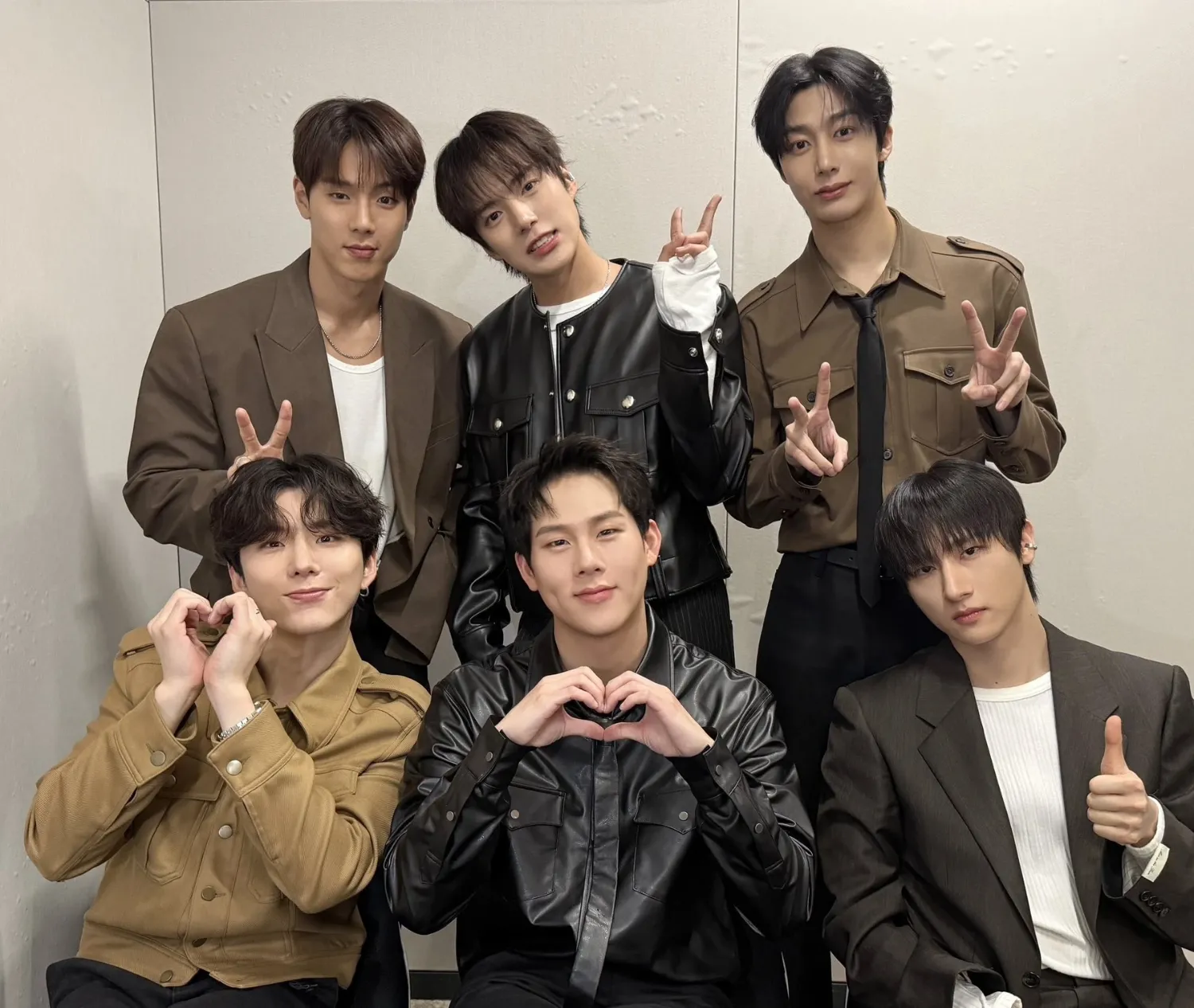 Foto aktivitas terbaru MONSTA X