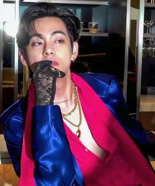 Recent activity shot of V (BTS)