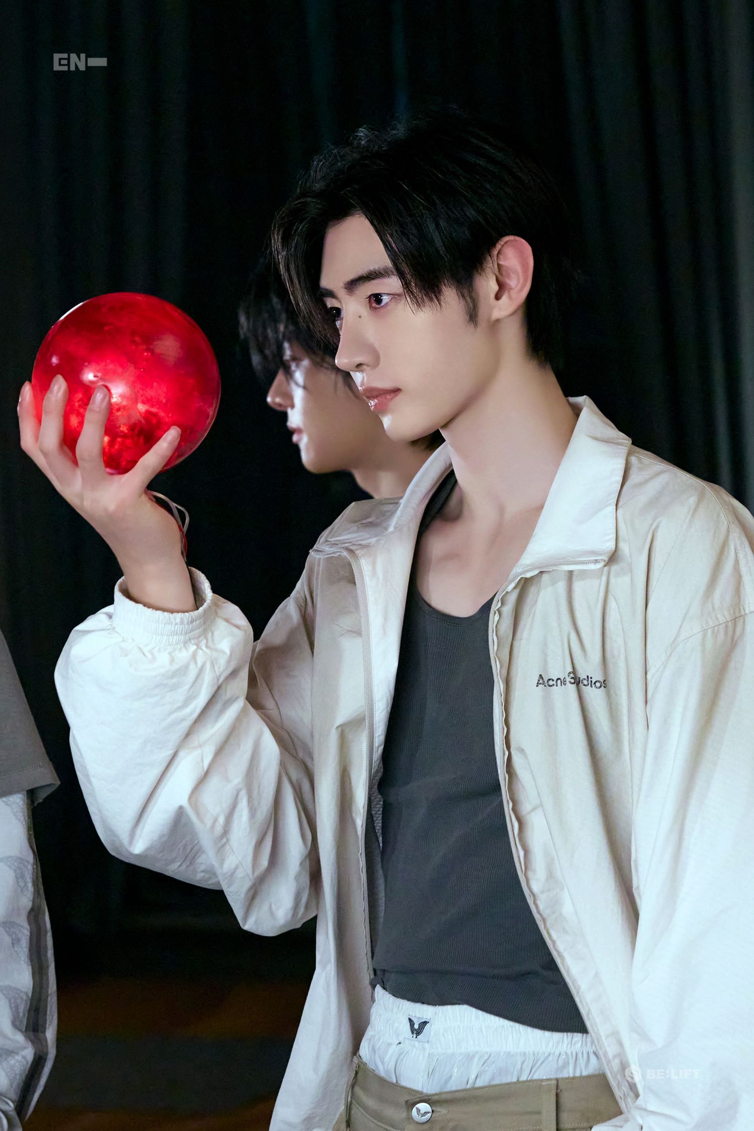 Recent activity shot of Sunghoon (ENHYPEN)