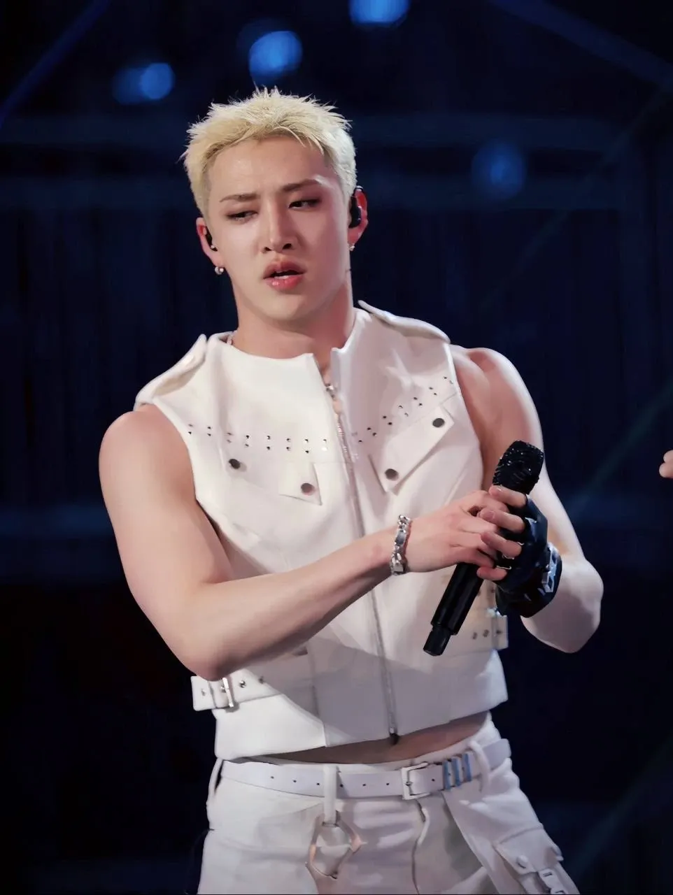 方灿 (Stray Kids)的幕后花絮