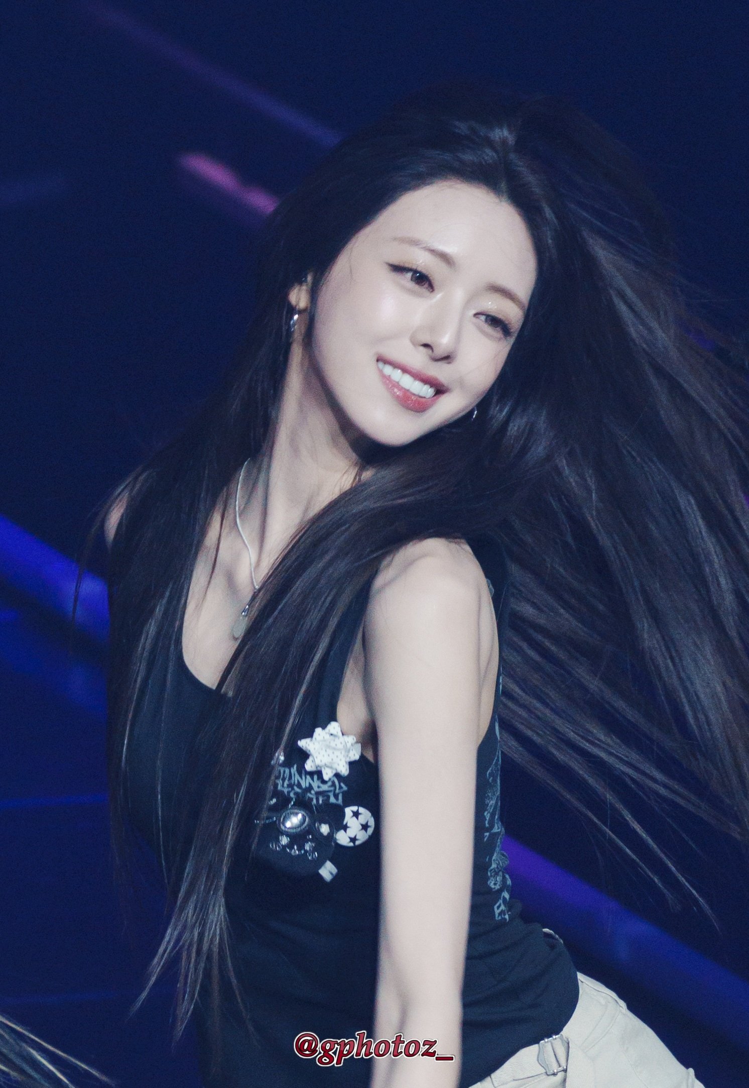 A moment captured by Yuna (ITZY)'s fan