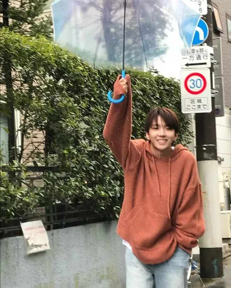Recent activity shot of Woonhak (BOYNEXTDOOR)