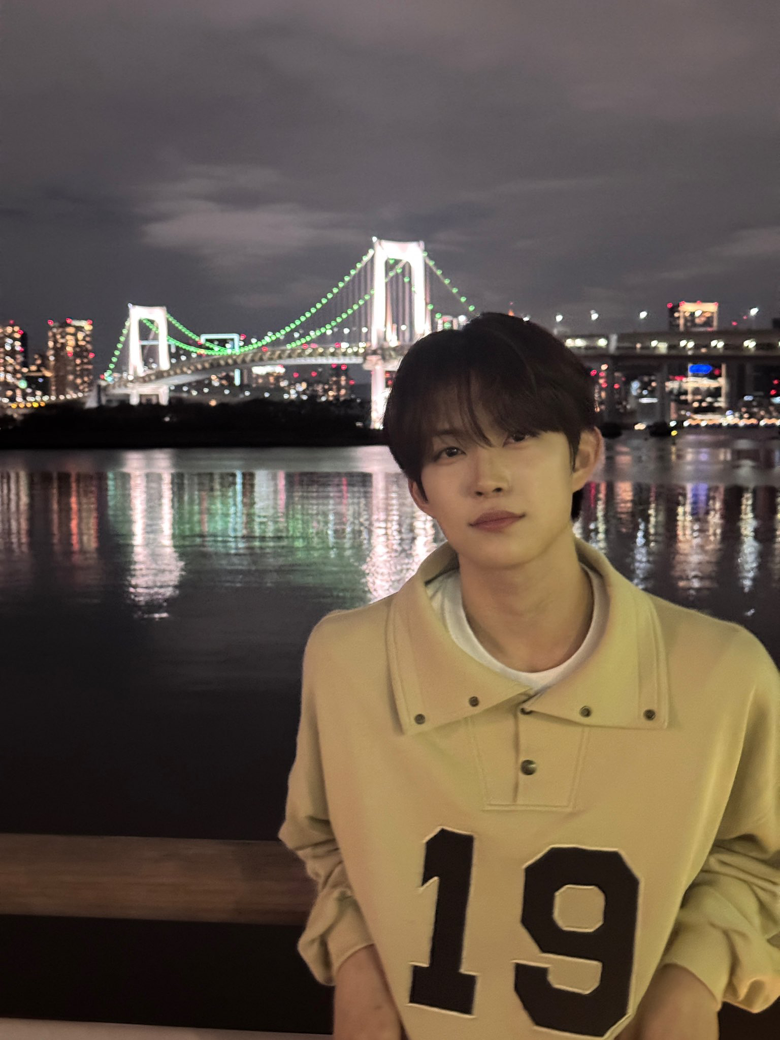 Momen yang diabadikan oleh penggemar Kim Geonwoo (ALPHA DRIVE ONE)