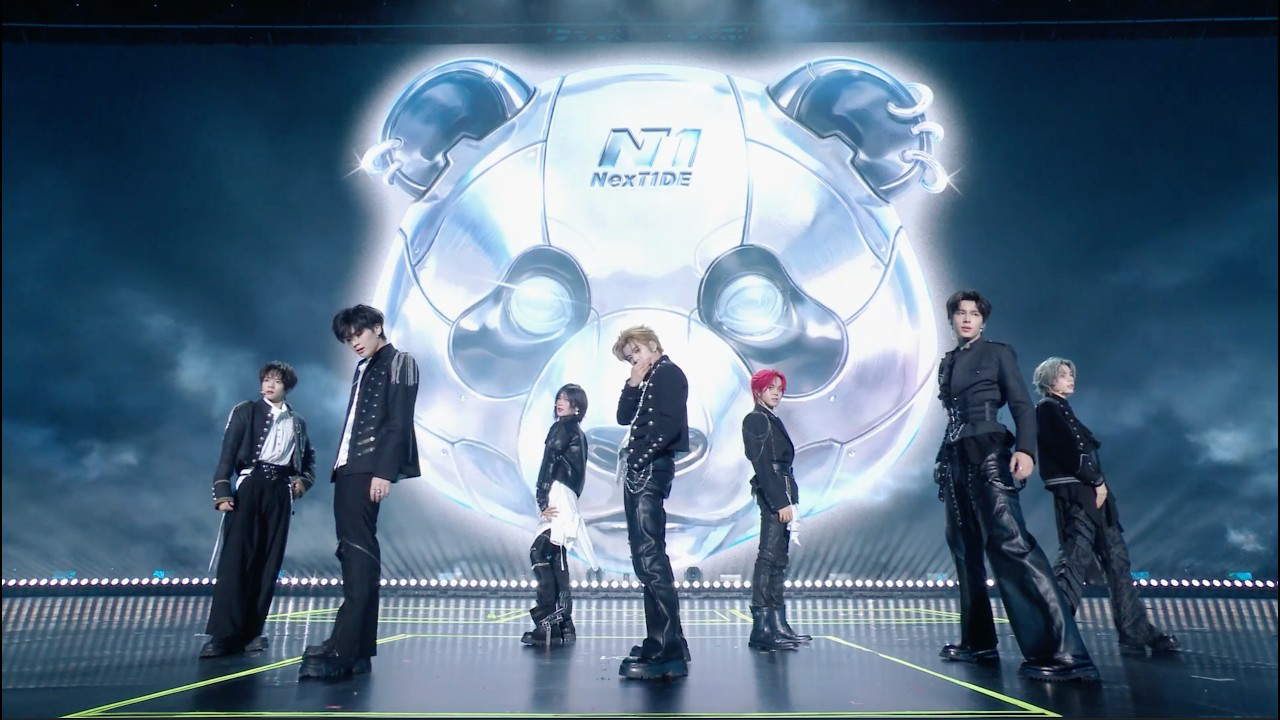 A moment captured by DORN (NexT1DE)'s fan