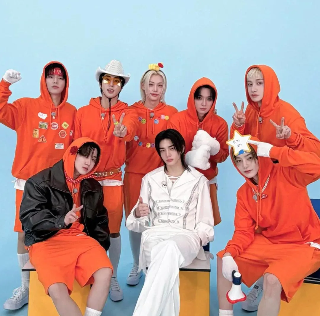 Stray Kids의 비하인드 컷
