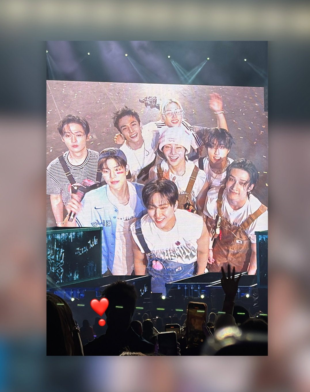 Stray Kids의 비하인드 컷