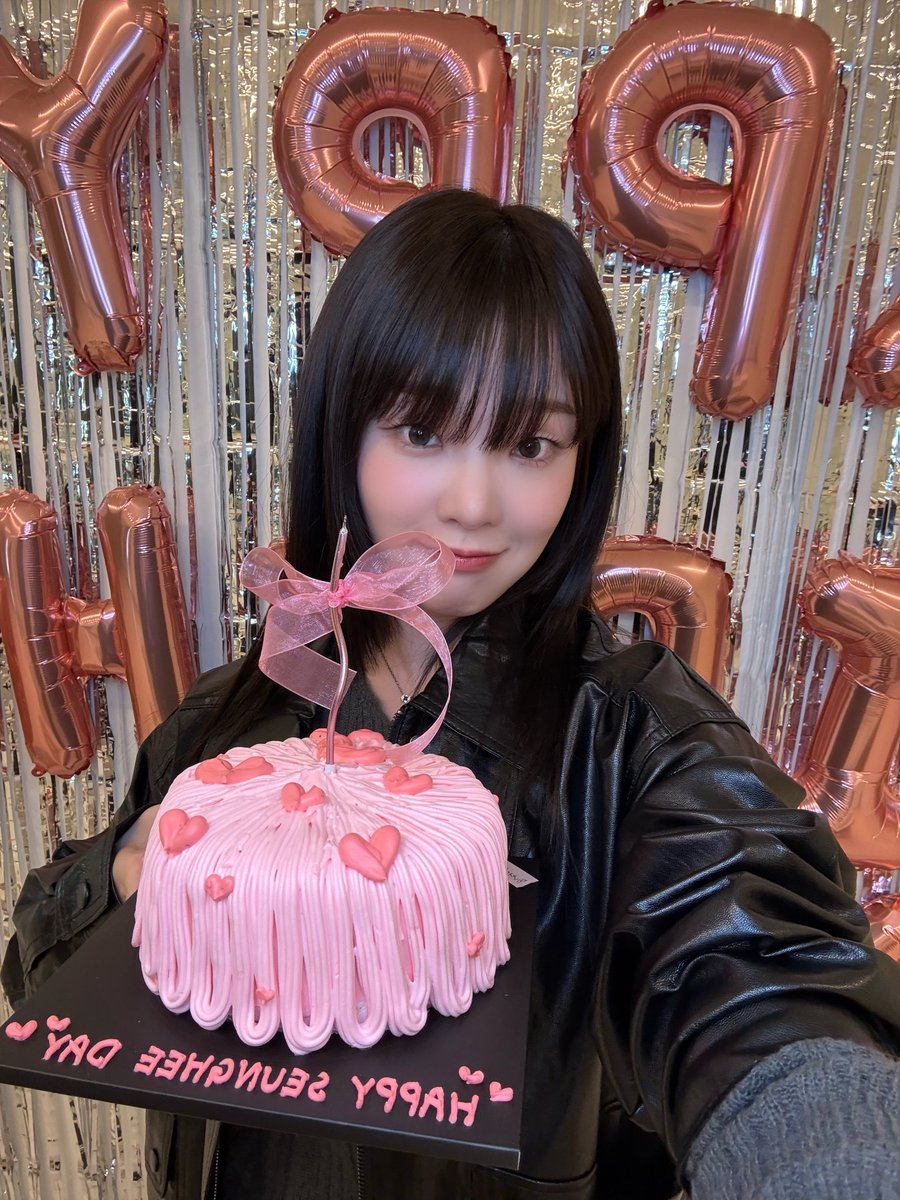 Recent activity shot of OH MY GIRL