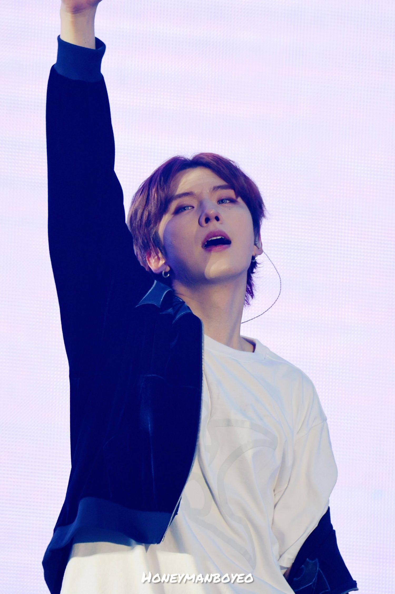 A moment captured by Kihyun (MONSTA X)'s fan