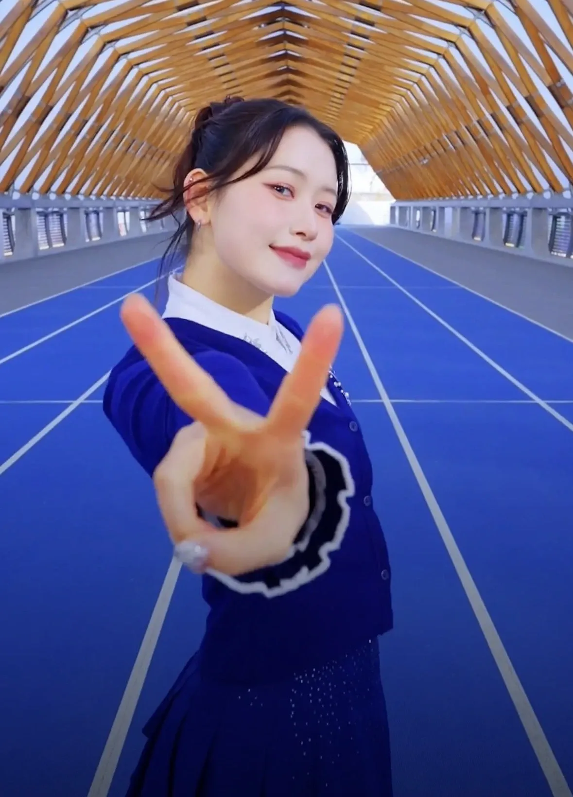 Latest photo of Kasahara Momona (ME:I)