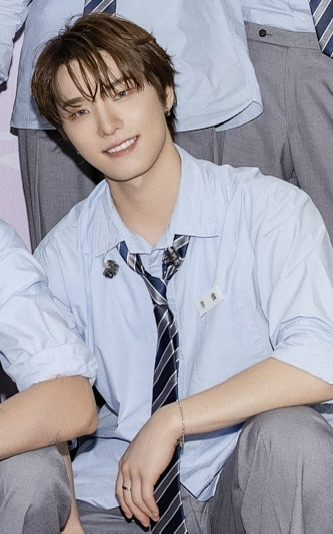 Behind-the-scenes cut of Dino (SEVENTEEN)