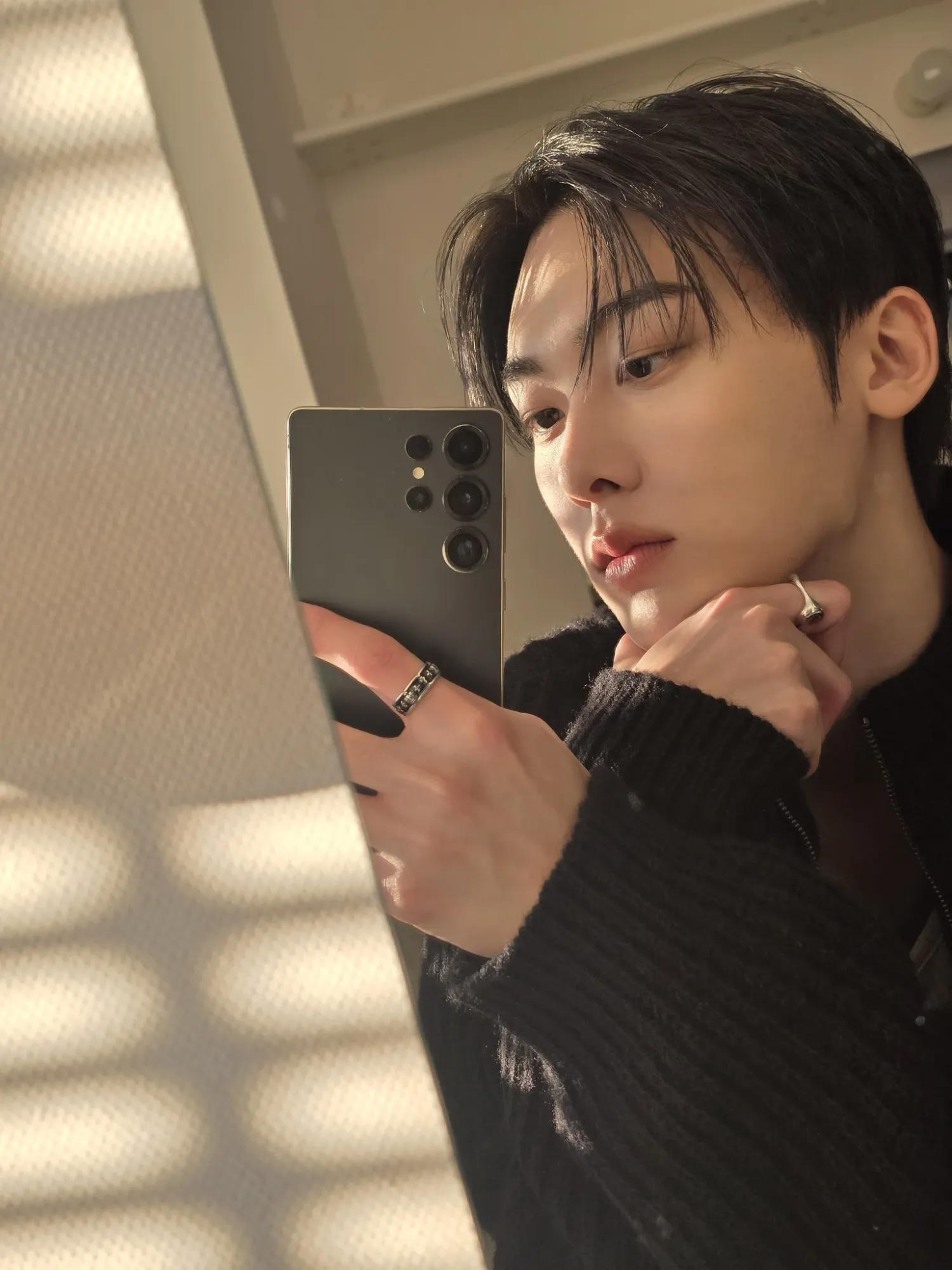 尹產賀 (ASTRO)粉絲拍下的瞬間