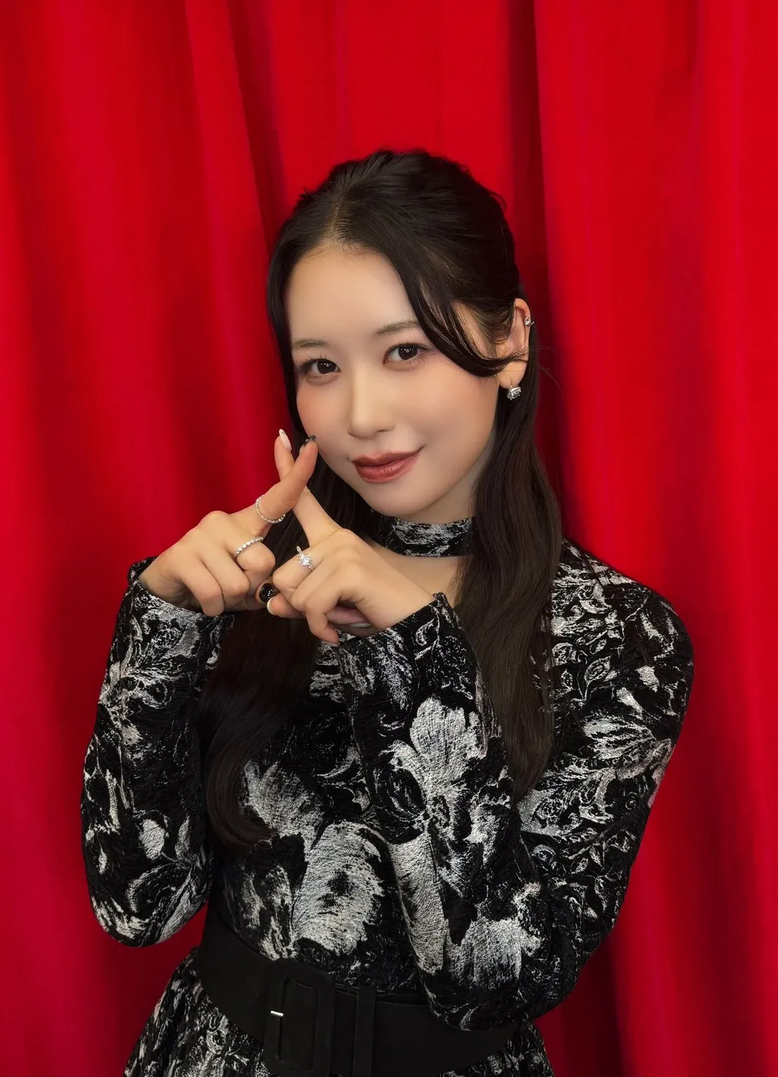 Latest photo of Kasahara Momona (ME:I)