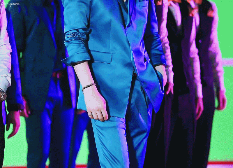 A moment captured by SHINHWA's fan