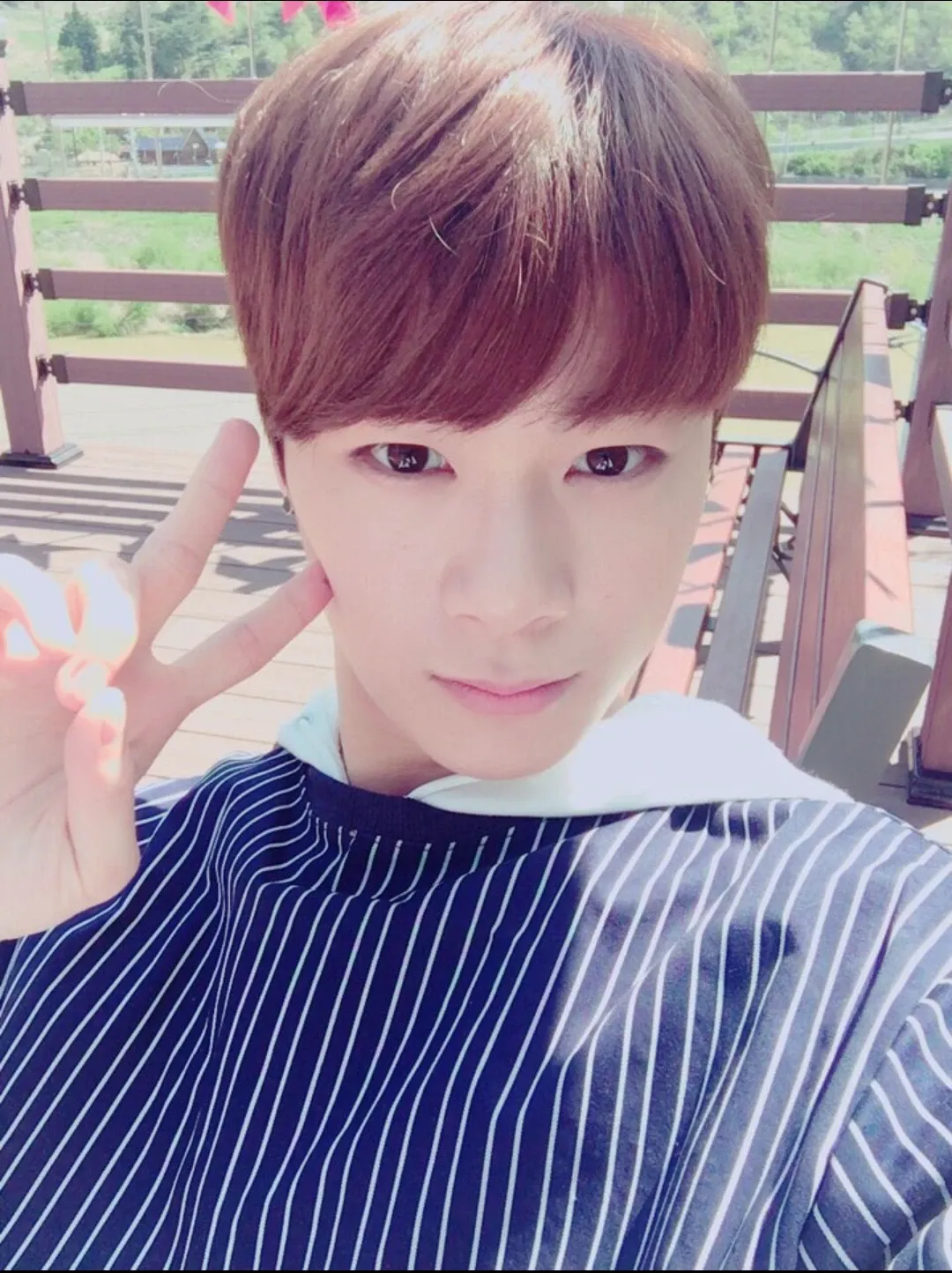 Behind-the-scenes cut of Moonbin (ASTRO)