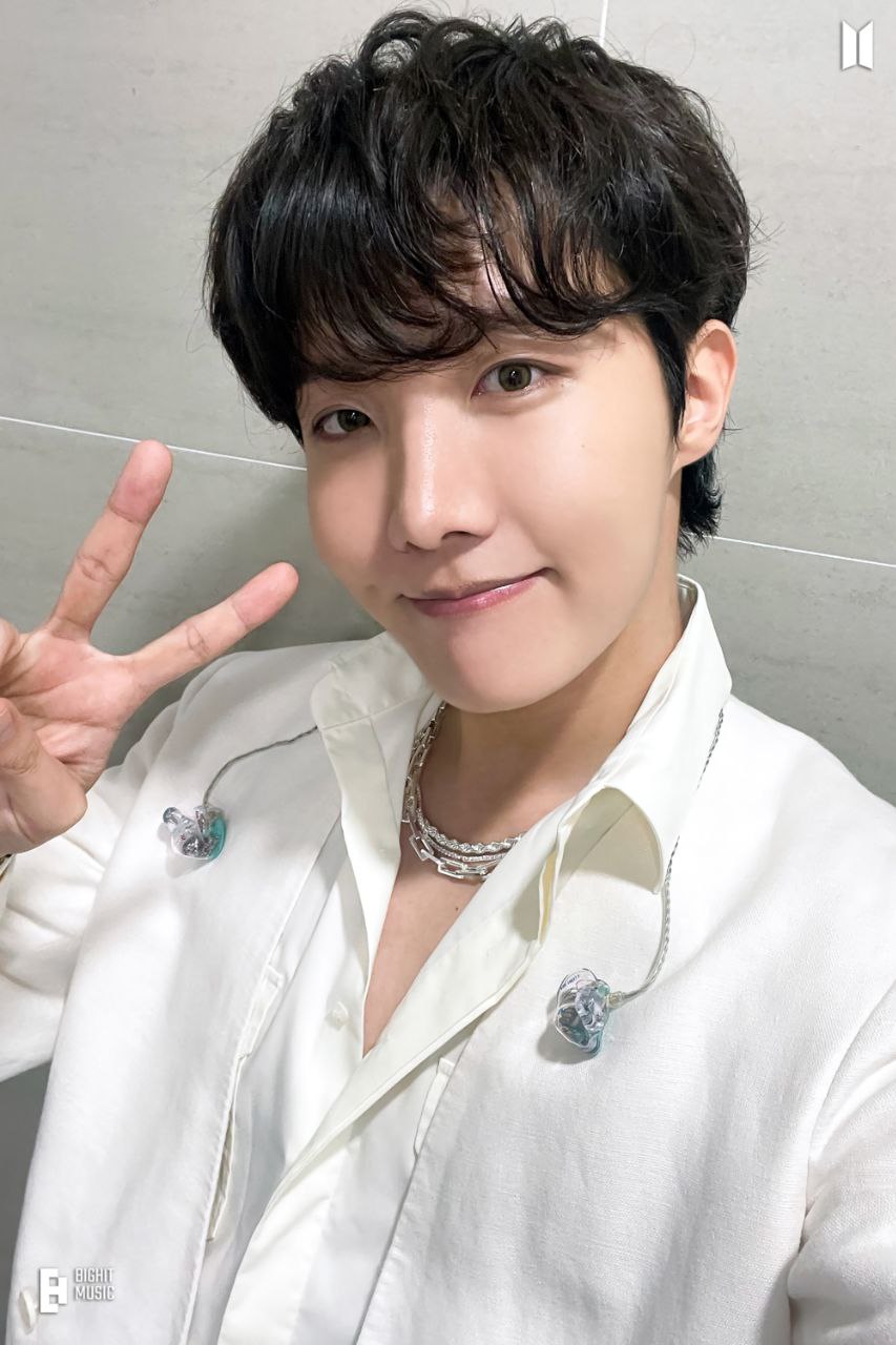 Potret di balik layar j-hope (BTS)