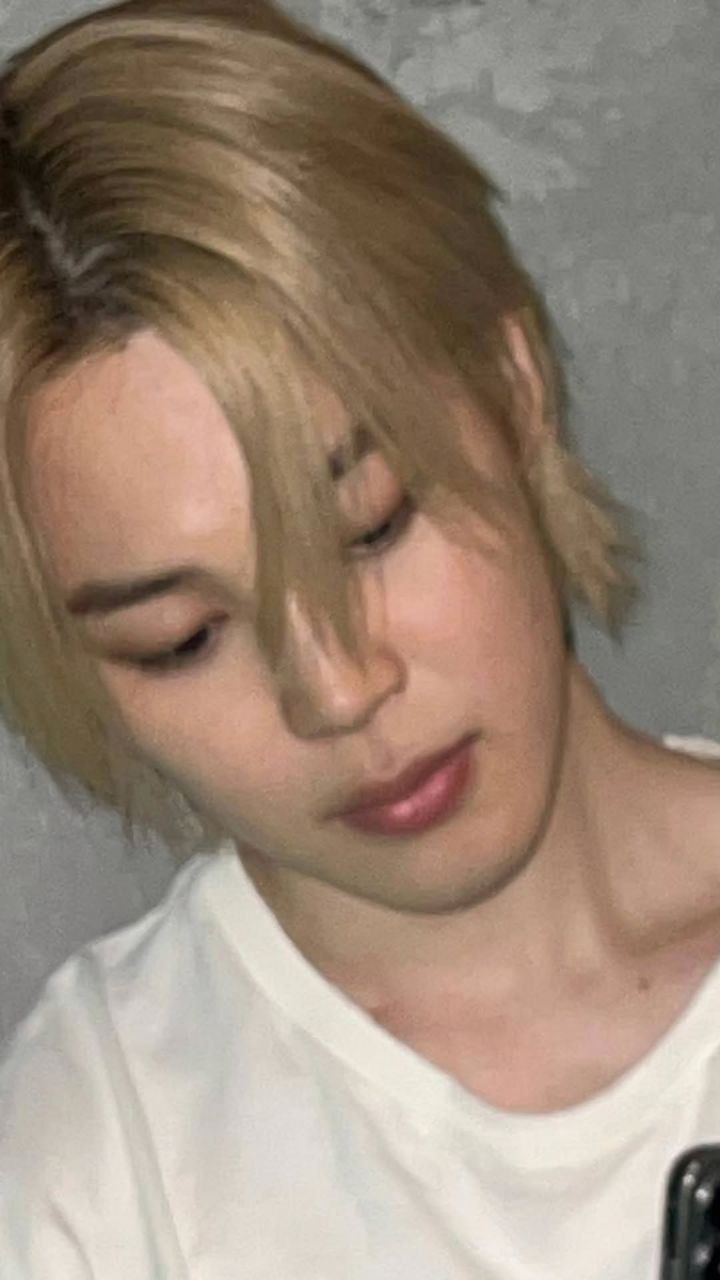 The most beloved wallpaper among Jimin (BTS)'s fans