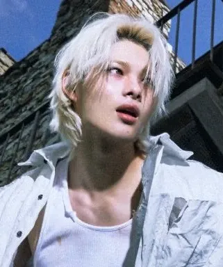 Foto aktivitas terbaru NI-KI (ENHYPEN)