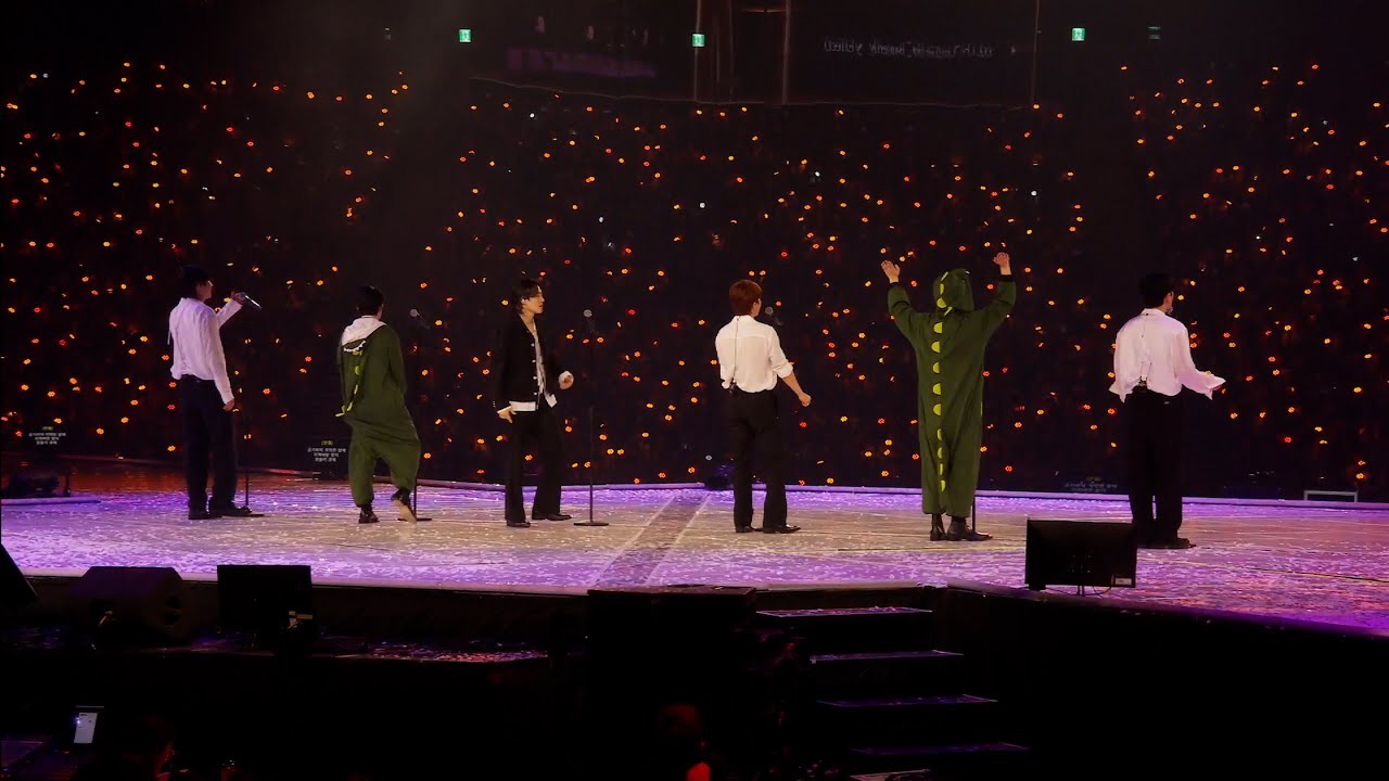 Behind-the-scenes cut of EXO