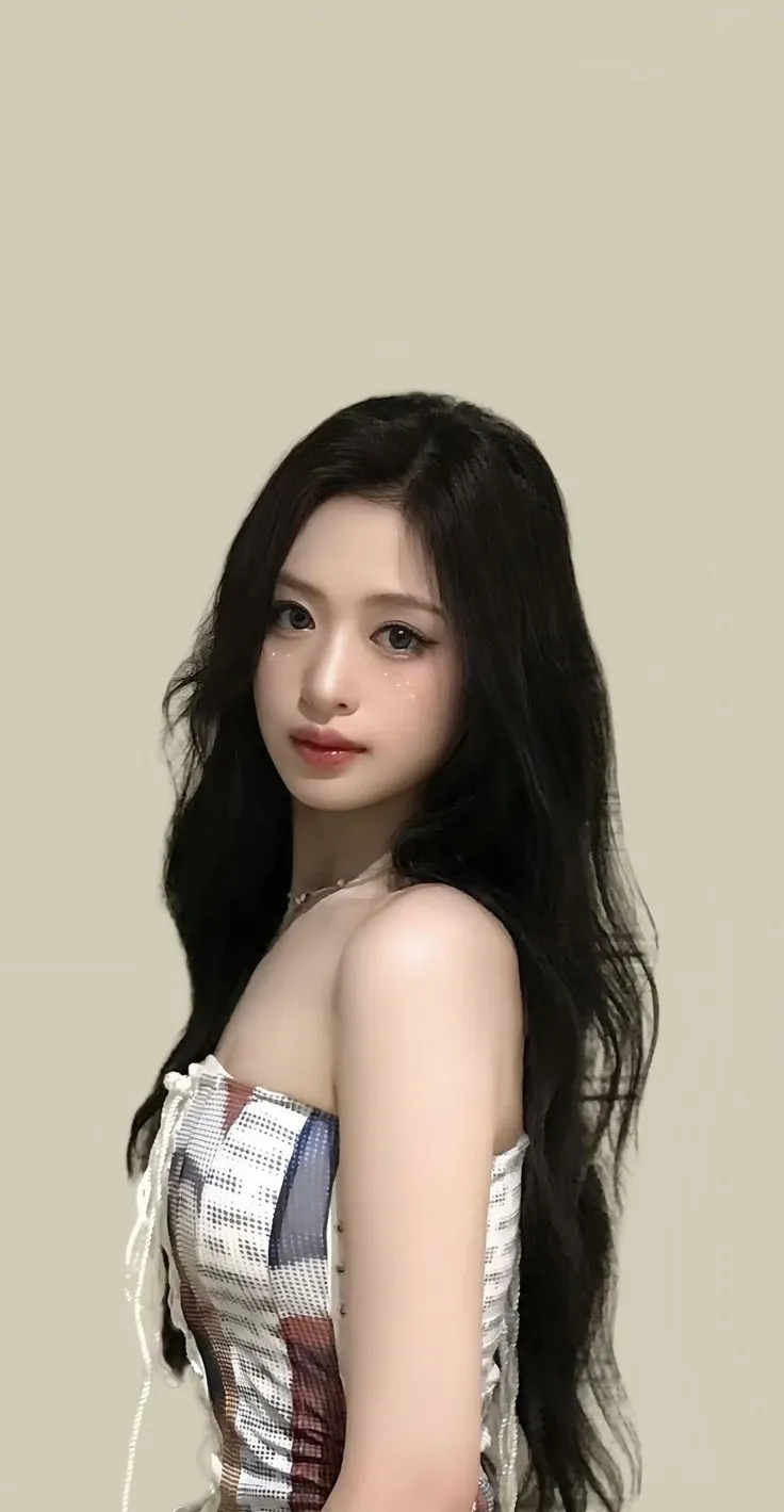 Behind-the-scenes cut of Ahyeon (BABYMONSTER)