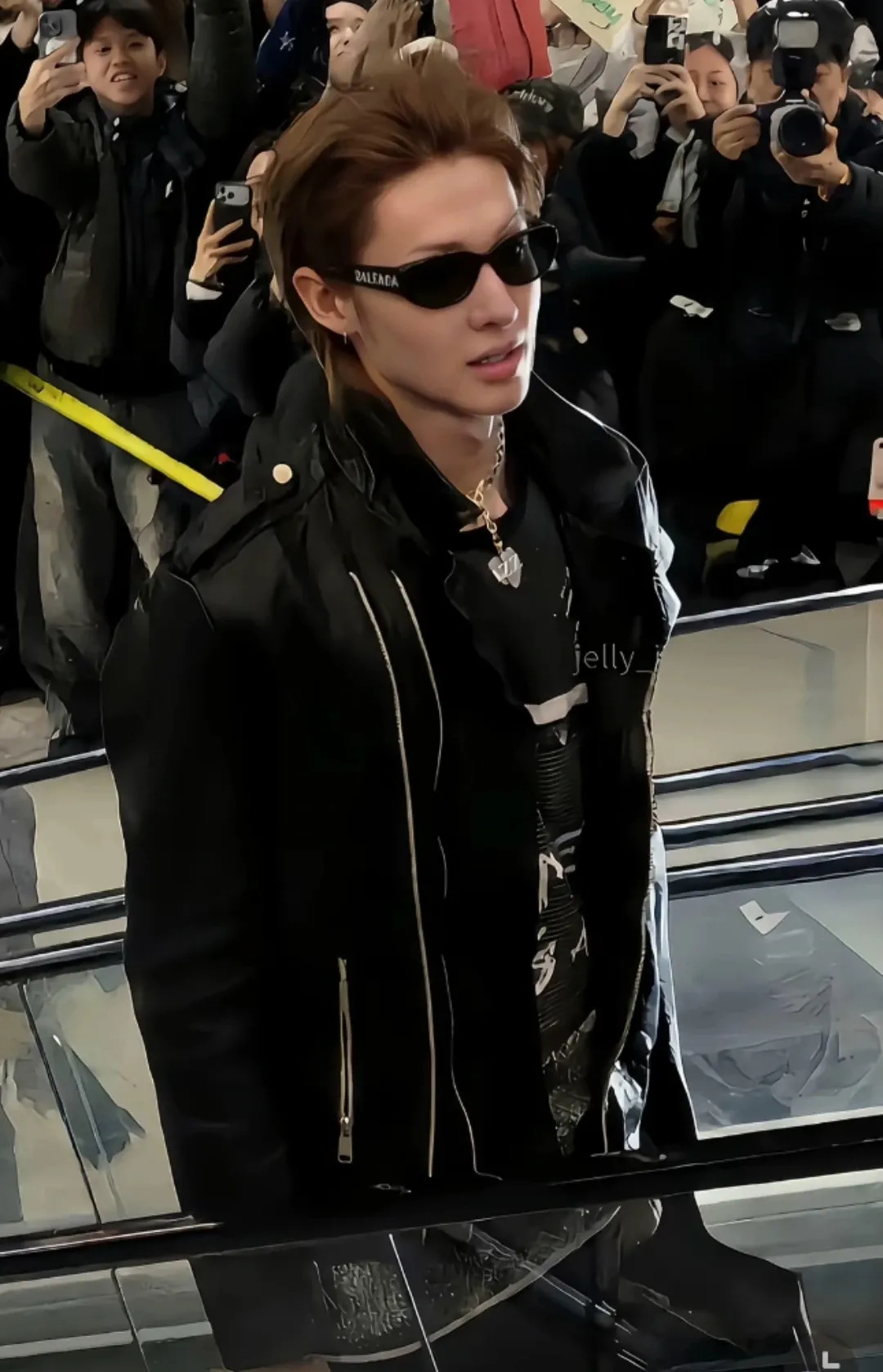 A moment captured by Martin (CORTIS)'s fan