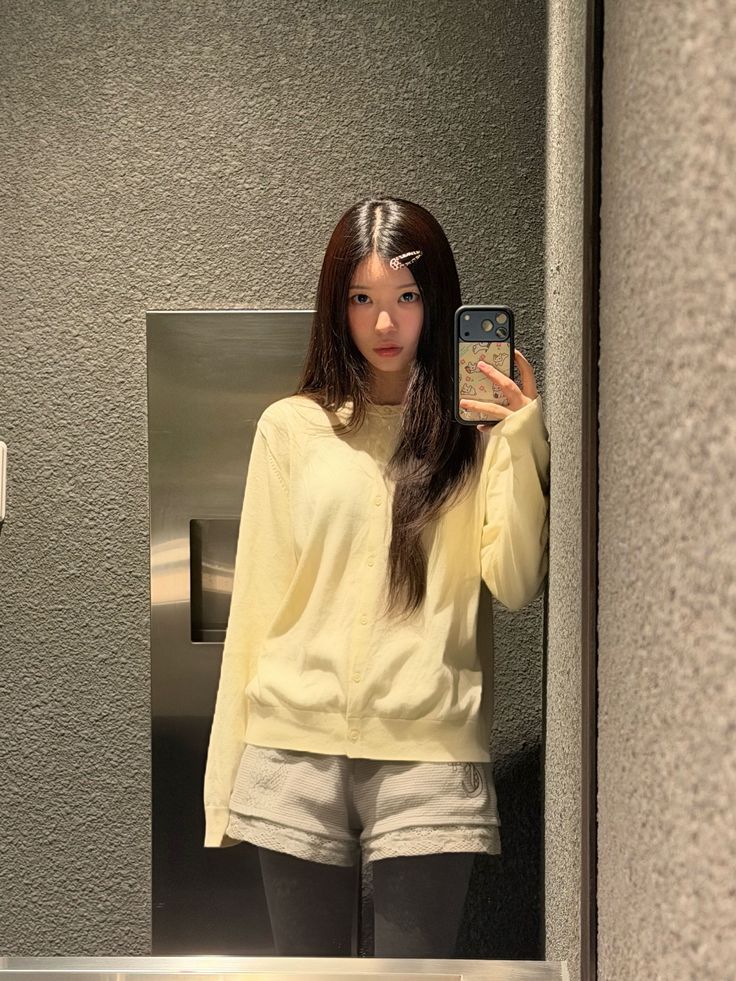 Latest photo of Moka (ILLIT)