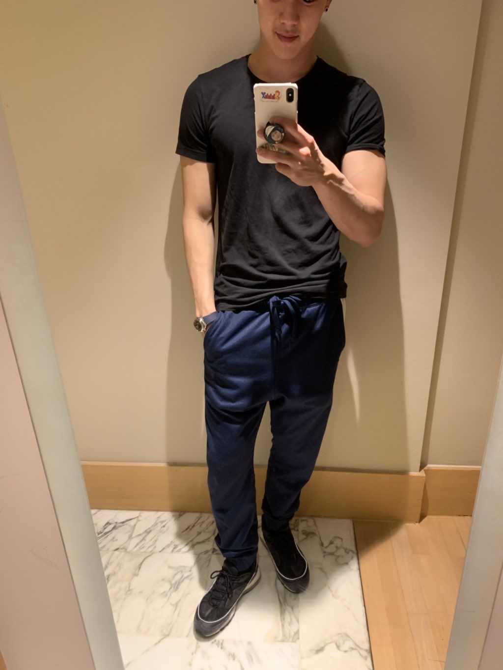 셔누 (몬스타엑스)의 비하인드 컷