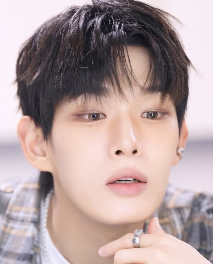 Recent activity shot of Steven (AHOF)