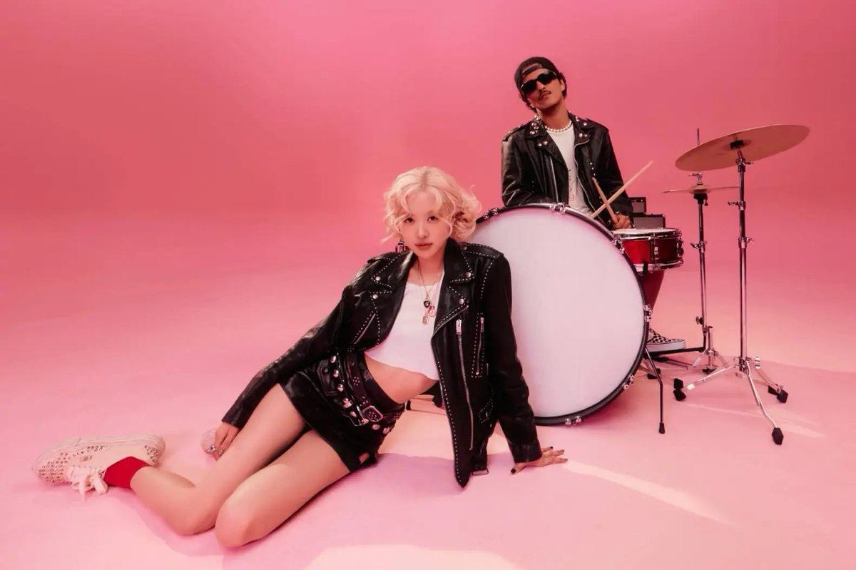 Behind-the-scenes cut of ROSÉ (BLACKPINK)