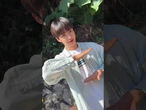 Behind-the-scenes cut of Lim Youngmin