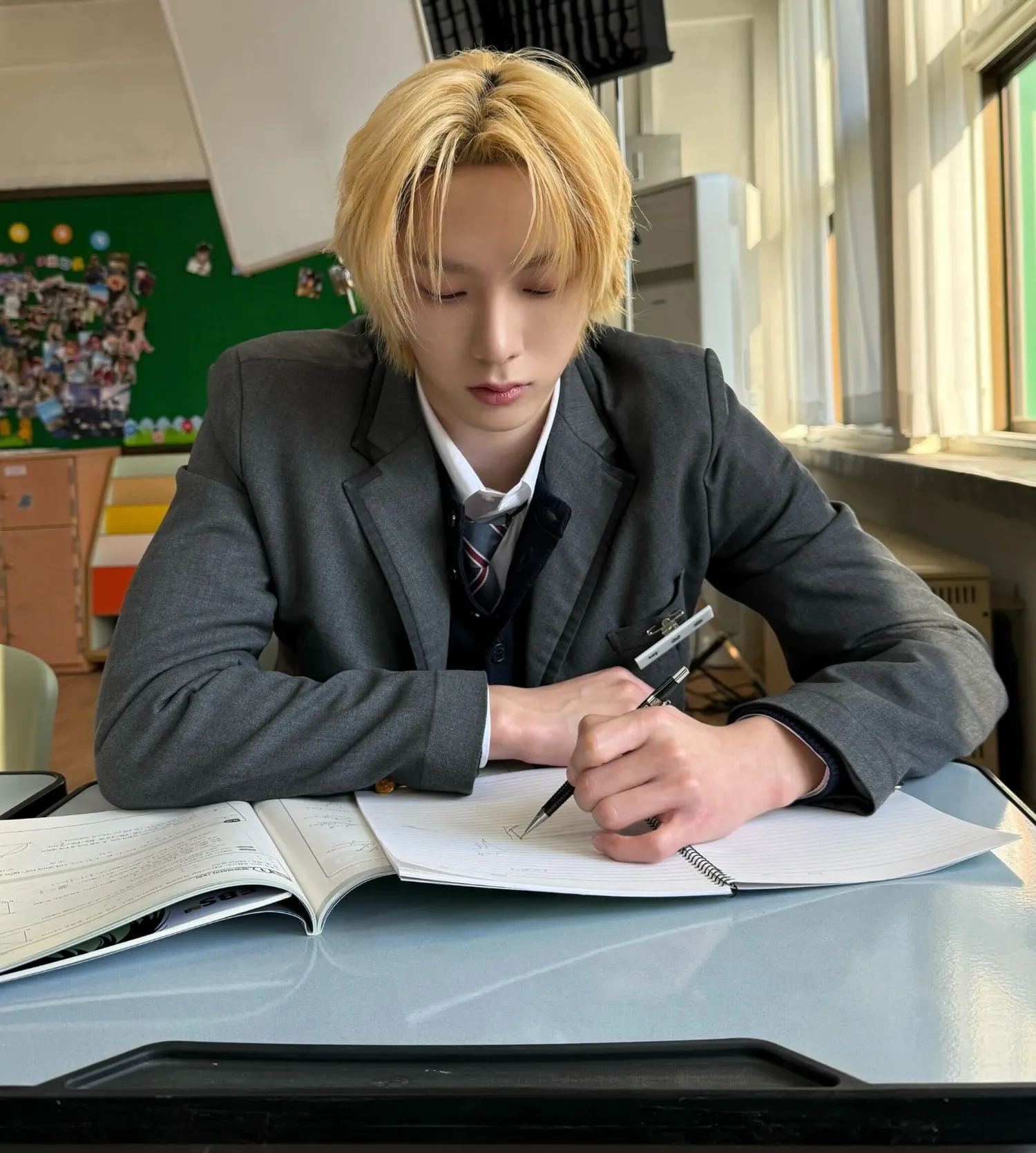 Behind-the-scenes cut of Sungho (BOYNEXTDOOR)
