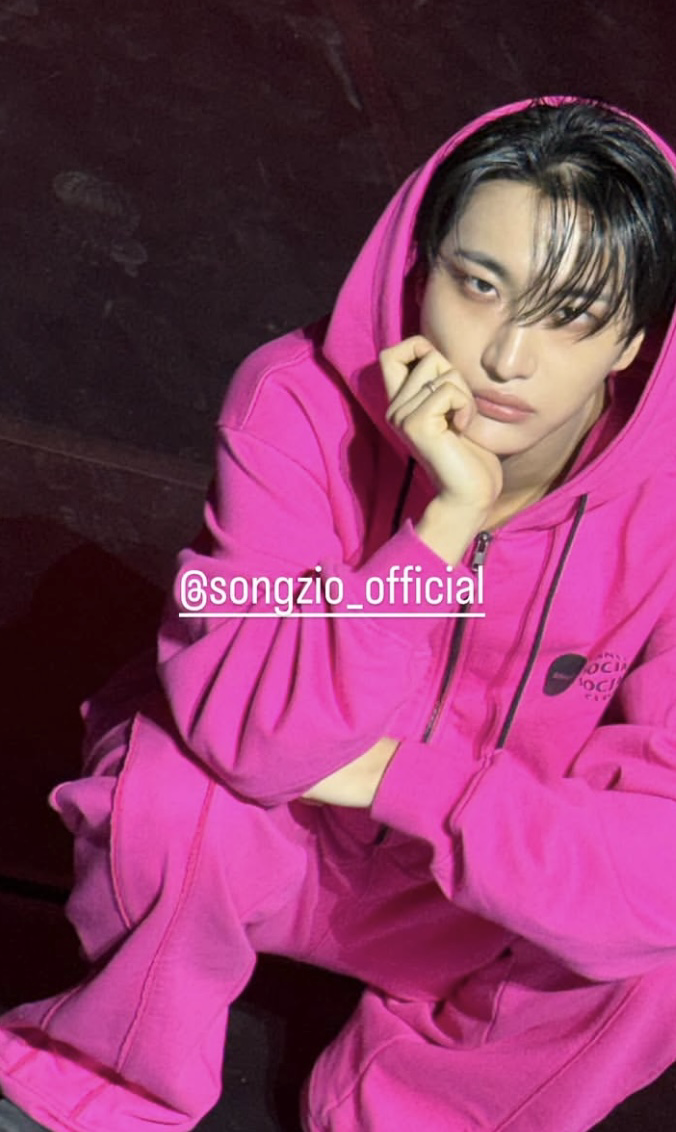 A heartfelt wallpaper shared by Seonghwa (ATEEZ)'s fans