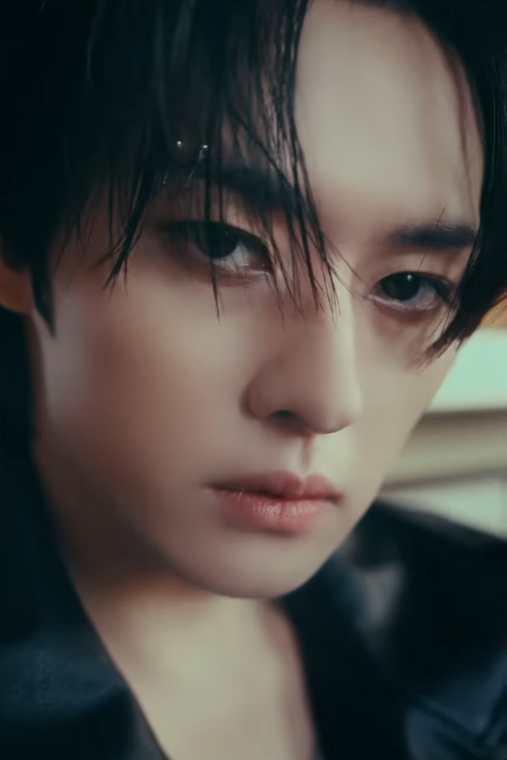 Momen yang diabadikan oleh penggemar Lee Know (Stray Kids)
