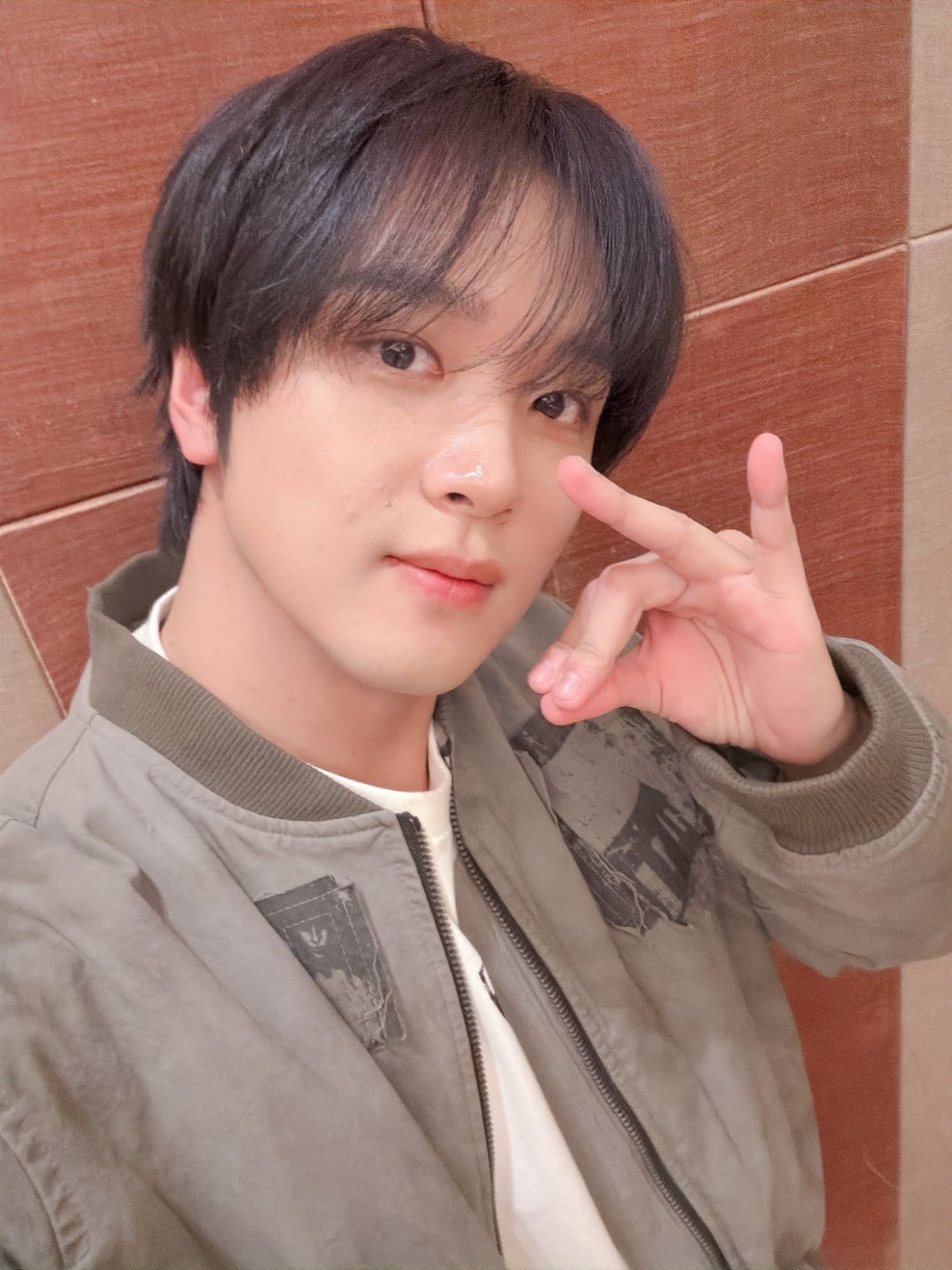 Posting K-POP populer yang disukai penggemar