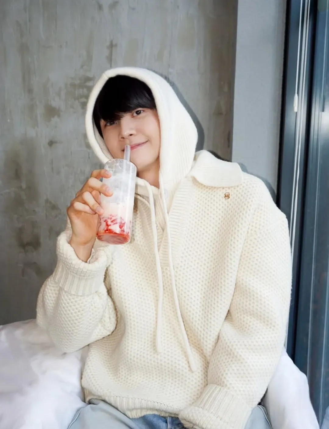 Recent activity shot of Lee Jinhyuk