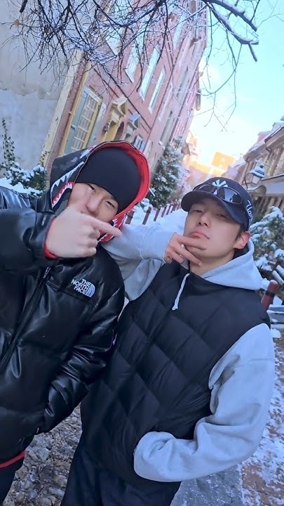 A heartfelt wallpaper shared by MONSTA X's fans