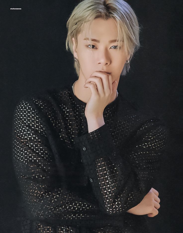 A moment captured by Moonbin (ASTRO)'s fan