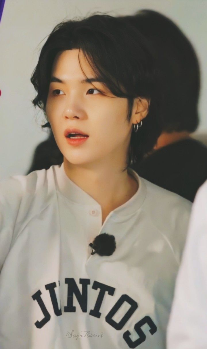 A heartfelt wallpaper shared by SUGA (BTS)'s fans