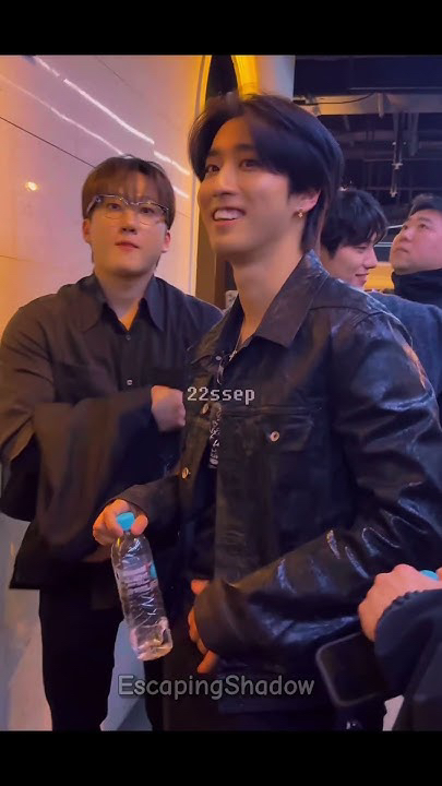 The most beloved wallpaper among HAN (Stray Kids)'s fans