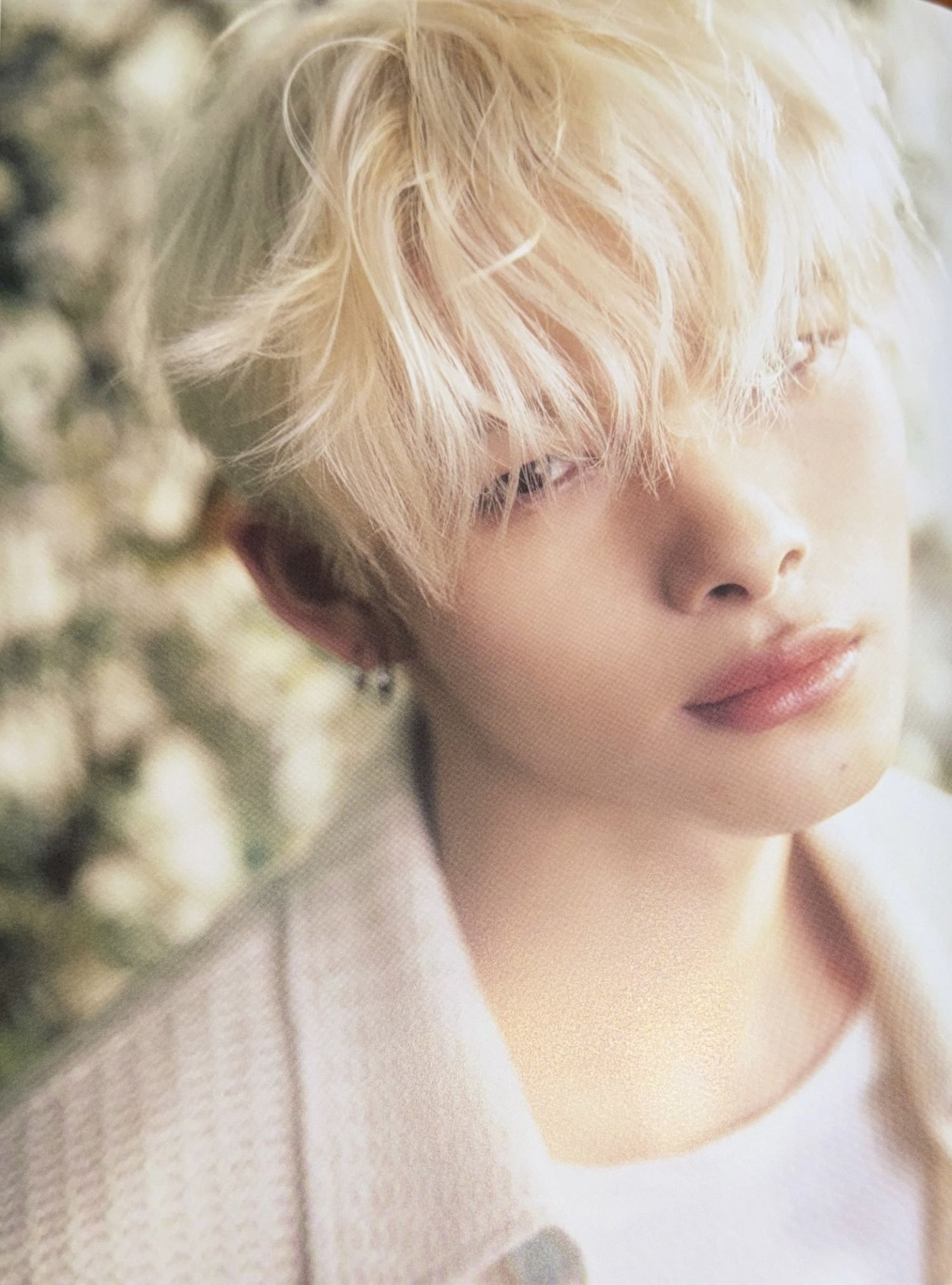 Foto terbaru NI-KI (ENHYPEN)