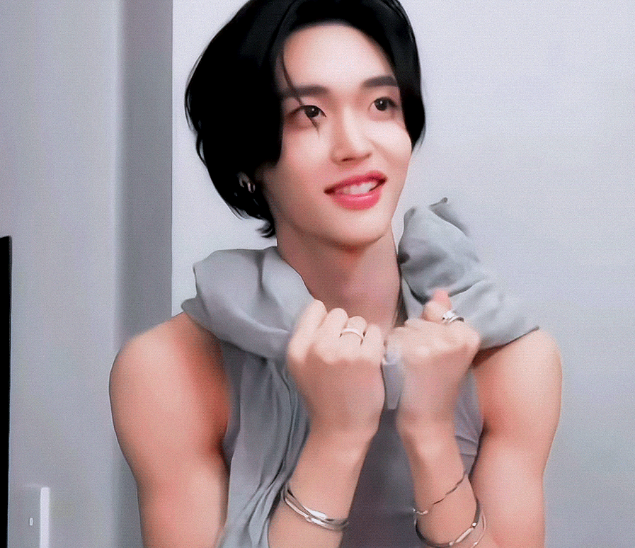 Latest photo of Wonbin (RIIZE)