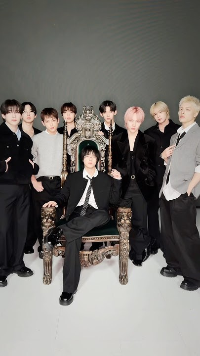 The most beloved wallpaper among K (&TEAM)'s fans